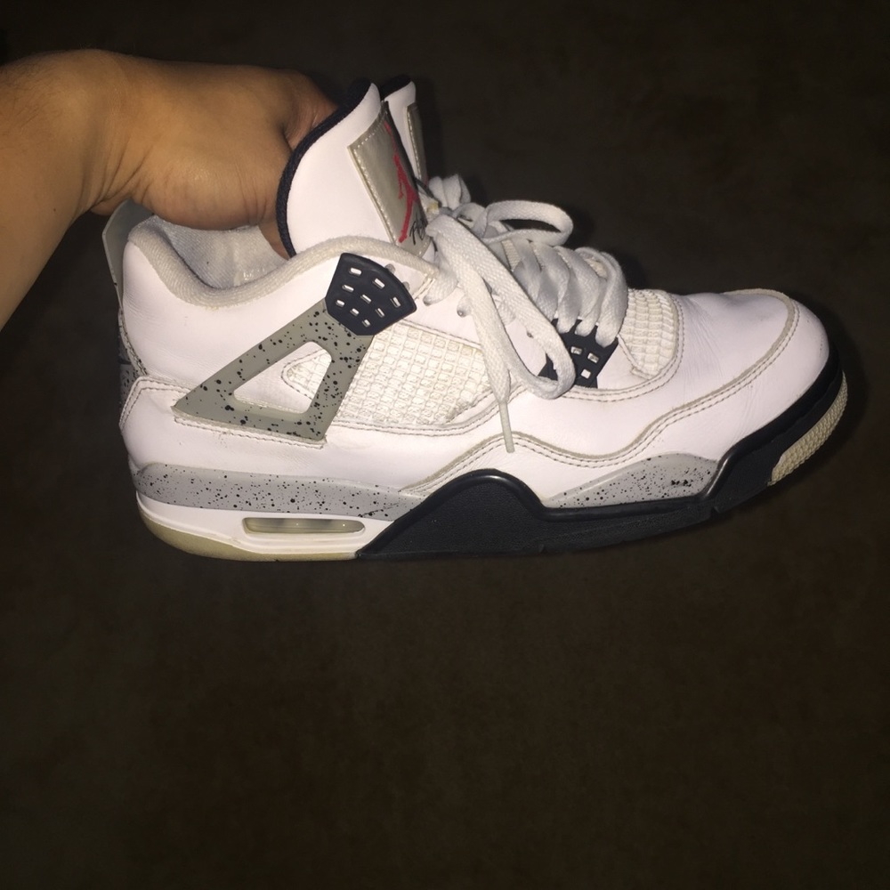 Jordan 4 white cement